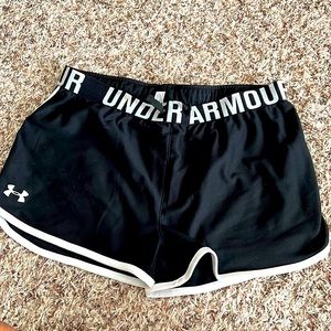 Girls black and white UnderArmour loose shorts